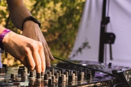GLASBA - DJ